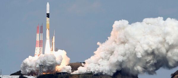 Запуск ракеты H-IIA с космическим зондом Хаябуса-2 в Космическом центре Танэгасима, Япония - 俄羅斯衛星通訊社