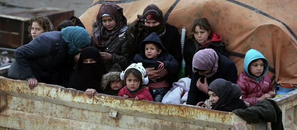 Местные жители покидают провинцию Идлиб, Сирия - 俄羅斯衛星通訊社