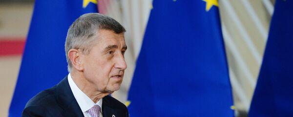 Премьер-министр Чехии Андрей Бабиш на саммите ЕС в Брюсселе - 俄罗斯卫星通讯社
