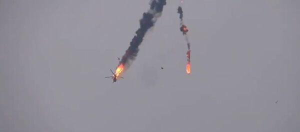 Сбитый сирийский вертолет Сбитый сирийский вертолет - 俄羅斯衛星通訊社