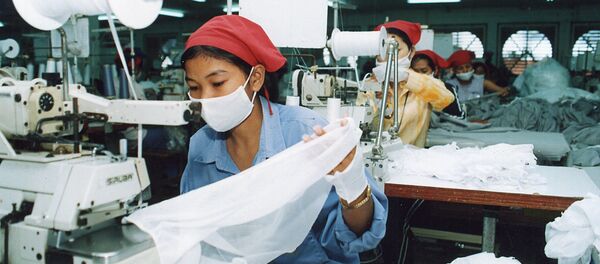 Производство одежды для экспорта. Камбоджа Производство одежды для экспорта. Камбоджа - 俄罗斯卫星通讯社