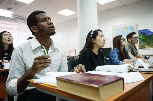 «你好,俄羅斯»節目:俄羅斯簡化留學生就業限制 «你好,俄羅斯»節目:俄羅斯簡化留學生就業限制 - 俄羅斯衛星通訊社