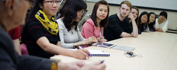 Иностранные студенты - 俄罗斯卫星通讯社