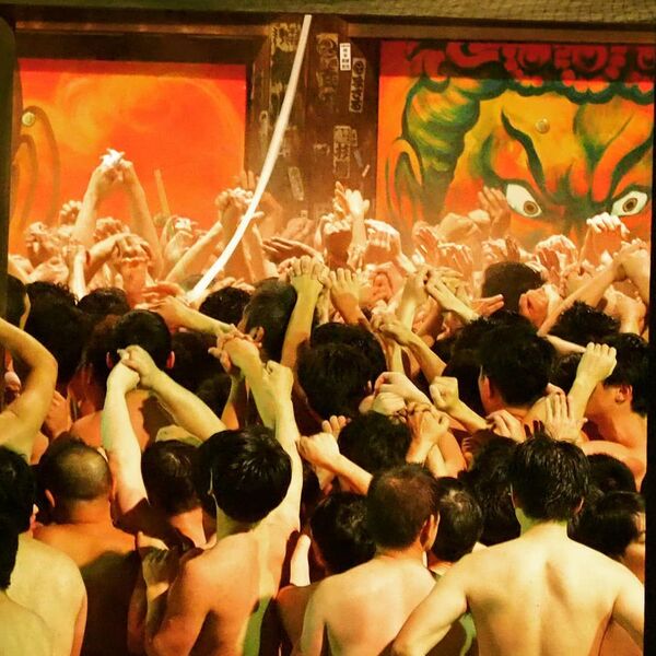 日本成千上萬人參加“裸祭” - 俄羅斯衛星通訊社