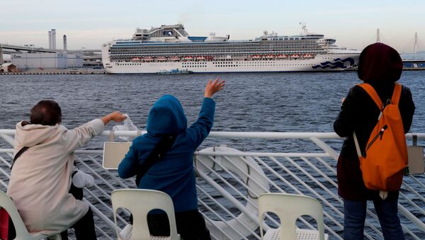 两名俄罗斯公民下船后驶离横滨港 - 俄罗斯卫星通讯社