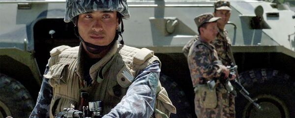 Сотрудники спецназа Узбекистана на КПП - 俄罗斯卫星通讯社