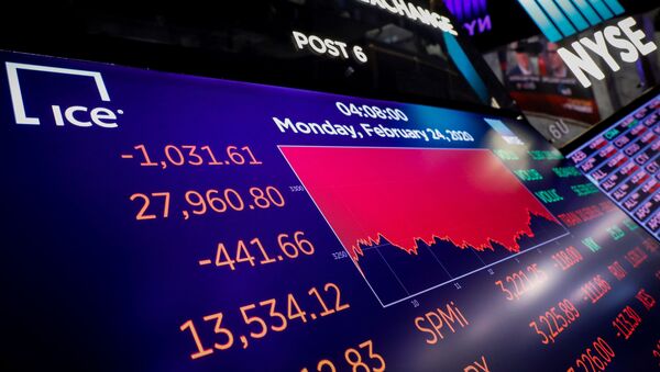 Экран с индексом Dow Jones Industrial Average  в Нью-Йорке - 俄罗斯卫星通讯社