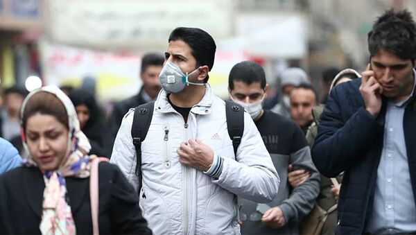Жители Ирана в медицинских масках - 俄罗斯卫星通讯社