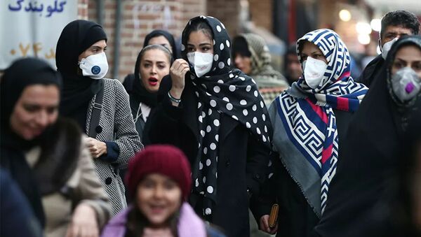Жители Ирана в медицинских масках - 俄羅斯衛星通訊社
