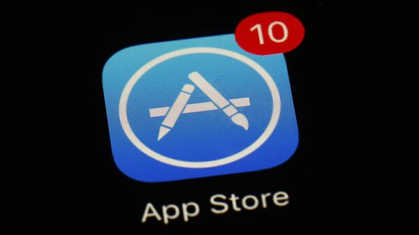 Логотип программы App Store на экране смартфона - 俄羅斯衛星通訊社