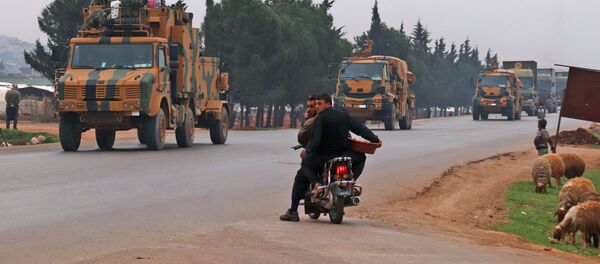 Турецкий конвой в провинции Идлиб - 俄罗斯卫星通讯社