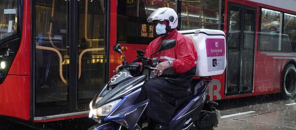 Доставщик еды в Китае - 俄罗斯卫星通讯社