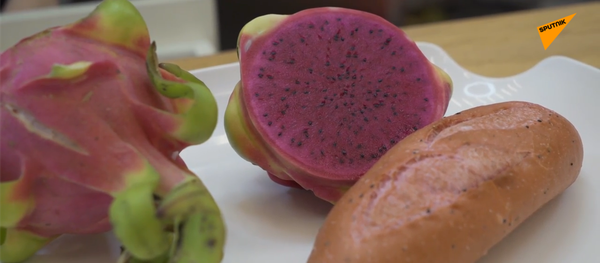 因受冠状病毒影响粉红色法式长棍面包现身越南 因受冠状病毒影响粉红色法式长棍面包现身越南 - 俄罗斯卫星通讯社