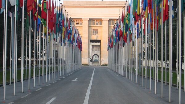 Флаги перед зданием ООН в Женеве - 俄羅斯衛星通訊社