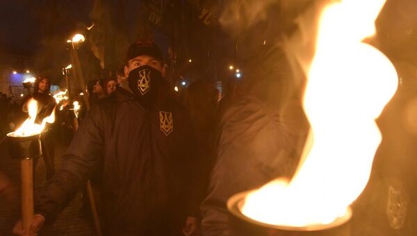 украина шествие факел - 俄罗斯卫星通讯社