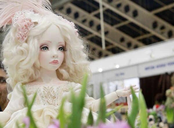 国际原创娃娃春季舞会  - 俄罗斯卫星通讯社