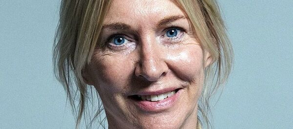 Надин Доррис Надин Доррис - 俄罗斯卫星通讯社