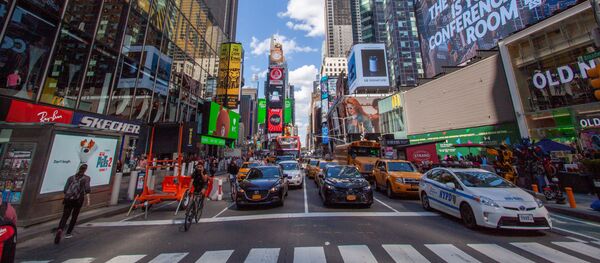 纽约惊现载有几十具腐烂尸体的卡车 - 俄罗斯卫星通讯社