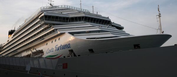 Круизное судно Costa Fortuna в порту Сингапура - 俄罗斯卫星通讯社