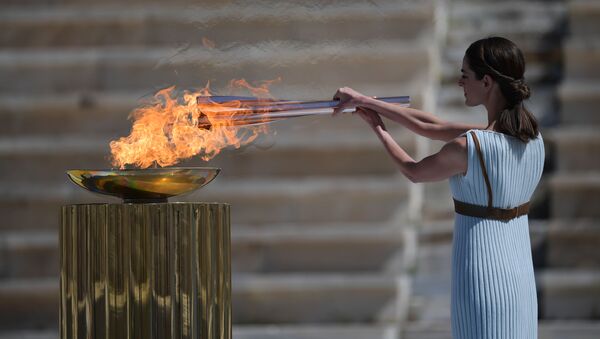 Церемония передачи Японии огня летних Олимпийских игр, Афины - 俄羅斯衛星通訊社