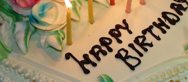 Торт на день рождения - 俄罗斯卫星通讯社