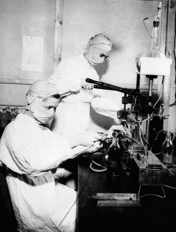 1943年英国医院戴口罩的护士 - 俄罗斯卫星通讯社