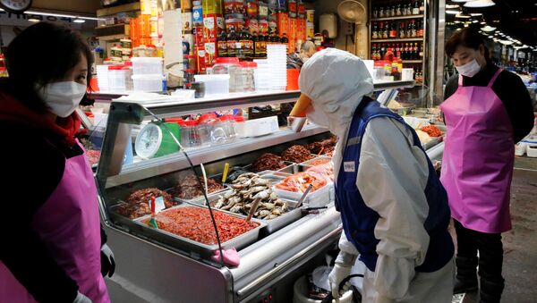 Дезинфекция рыбного рынка - 俄羅斯衛星通訊社
