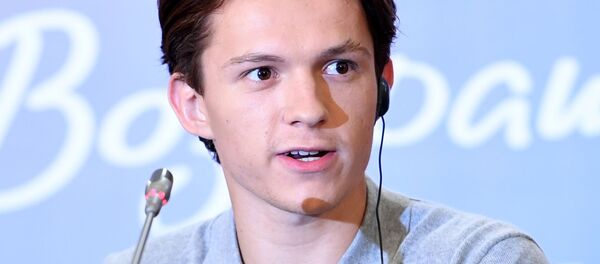 Актер Том Холланд  - 俄罗斯卫星通讯社