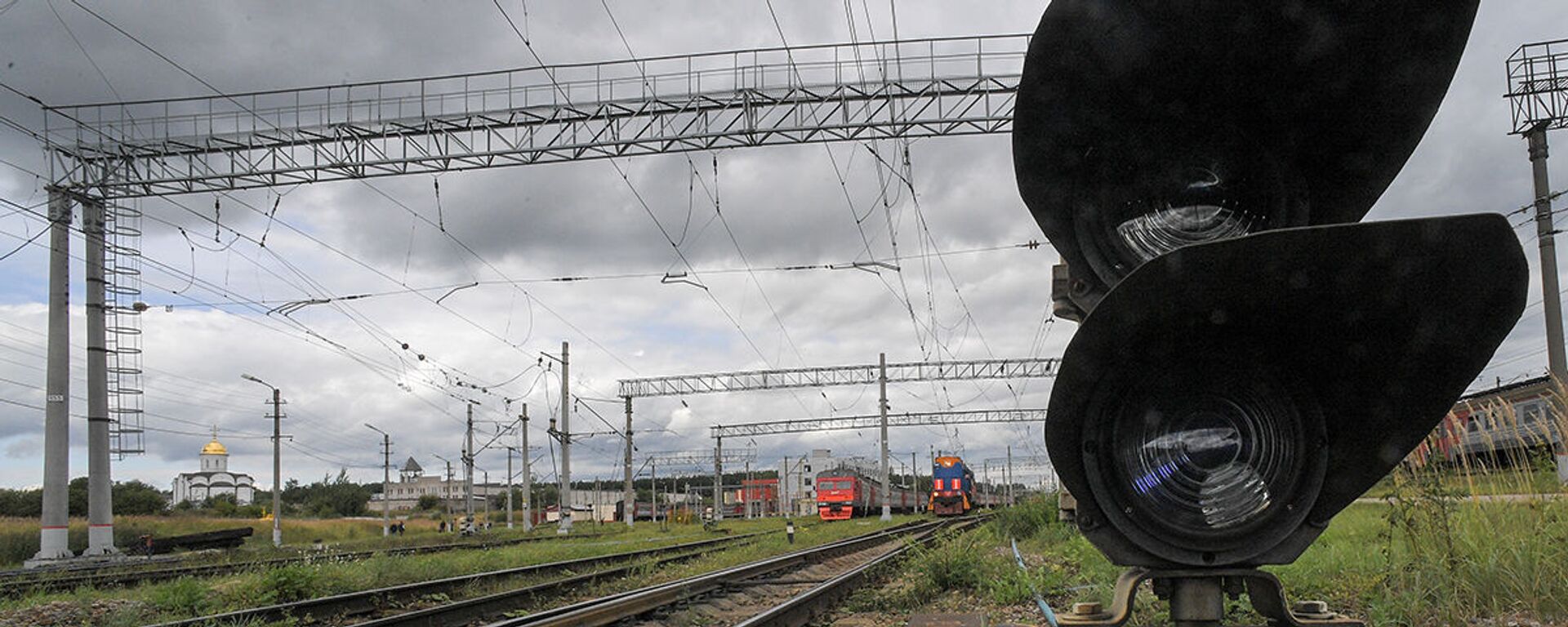 伊媒:由于以色列的威胁,伊朗东北部列车运行暂停 伊媒:由于以色列的威胁,伊朗东北部列车运行暂停 - 俄罗斯卫星通讯社, 1920, 07.04.2026