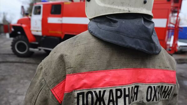 州长：在乌军炮击后，布良斯克州斯卢切夫斯克镇的两栋房屋着火，有一人受伤 - 俄罗斯卫星通讯社