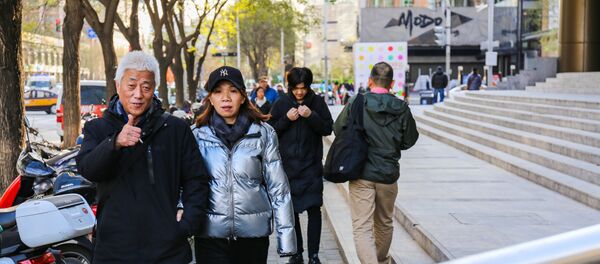 俄病毒學家稱無症狀新冠病毒攜帶者是新冠“疫苗” - 俄羅斯衛星通訊社