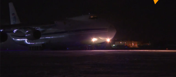 俄羅斯一架載有人道主義援助物資的飛機起飛赴美 俄羅斯一架載有人道主義援助物資的飛機起飛赴美 - 俄羅斯衛星通訊社