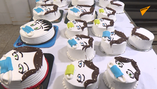 巴勒斯坦甜品师做出新冠病毒主题蛋糕   - 俄罗斯卫星通讯社