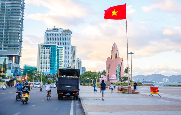 Набережная в курортном городе Нячанг во Вьетнаме - 俄羅斯衛星通訊社