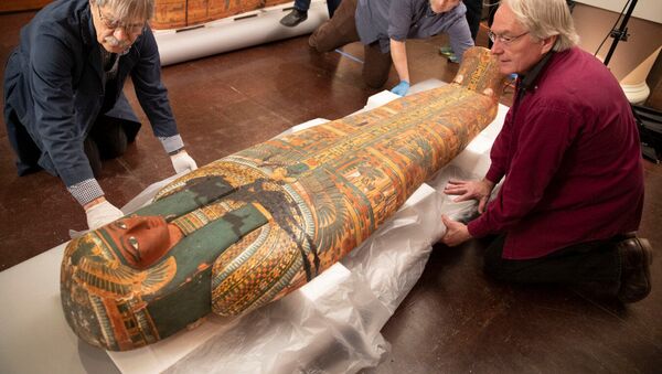 300-летний саркофаг с тайными изображениями - 俄罗斯卫星通讯社