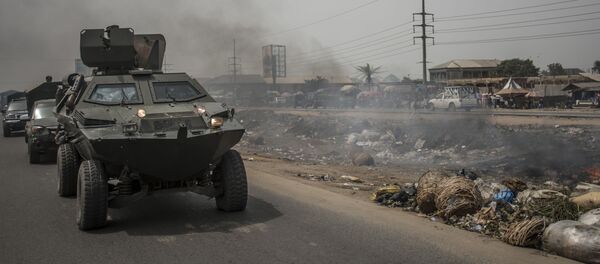 Военнослужащие Нигерии патрулируют город - 俄罗斯卫星通讯社