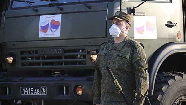 俄塞軍人一日內完成6座城市30處設施的消毒 - 俄羅斯衛星通訊社