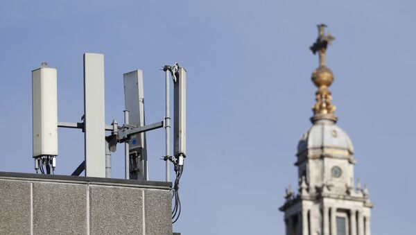 Антенна 5G в Великобритании - 俄羅斯衛星通訊社