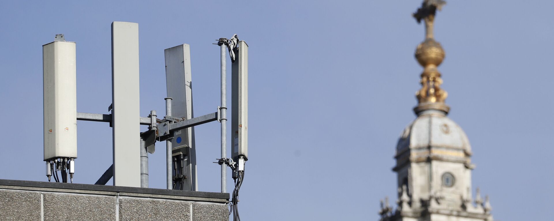 Антенна 5G в Великобритании Антенна 5G в Великобритании - 俄罗斯卫星通讯社, 1920, 11.06.2026