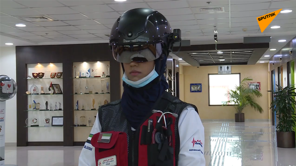 抗疫智能頭盔 - 俄羅斯衛星通訊社