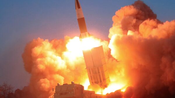韩国专家：朝鲜为回应美国制裁进行计划外导弹发射 - 俄罗斯卫星通讯社