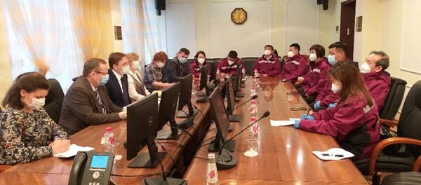 中國赴俄抗疫醫療專家組赴莫斯科第67醫院考察交流 - 俄羅斯衛星通訊社