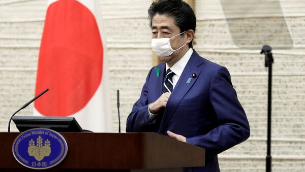 Премьер-министр Японии Синдзо Абэ на пресс-конференции - 俄罗斯卫星通讯社