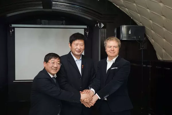俄羅斯華人患者在中醫專家組的幫助下開啓自助中醫治療模式 俄羅斯華人患者在中醫專家組的幫助下開啓自助中醫治療模式 - 俄羅斯衛星通訊社