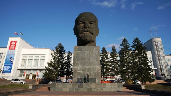 Памятник В. И. Ленину на площади Советов в Улан-Удэ, Бурятия - 俄羅斯衛星通訊社