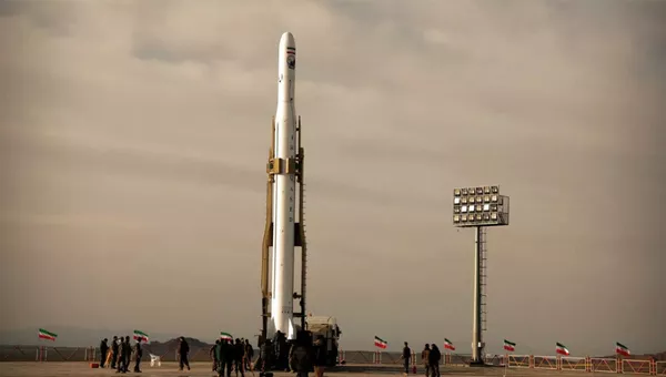 Первый иранский спутник Нур - 俄羅斯衛星通訊社