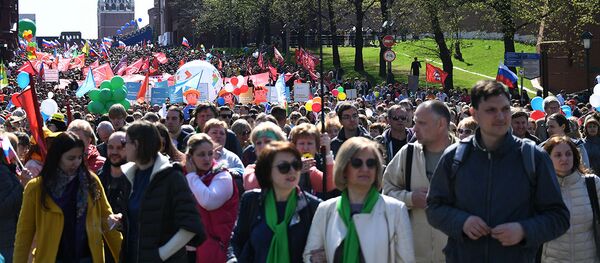 Участники первомайской демонстрации на Красной площади.  - 俄羅斯衛星通訊社