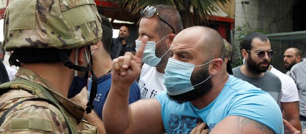 Столкновение демонстрантов и солдат в Бейруте, Ливан - 俄罗斯卫星通讯社