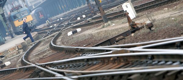 Железнодорожная платформа в Венгрии - 俄罗斯卫星通讯社