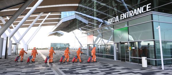 Дезинфекция в терминальном комплексе аэропорта Платов в Ростове-на-Дону - 俄羅斯衛星通訊社